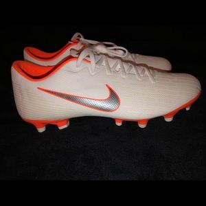 Nike Mercurial soccer cleats brand new